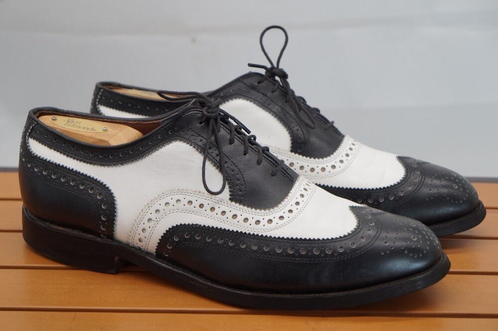 ALLEN EDMONDS BROADSTREET WING TIP BLACK WHITE SPECTATOR Size 8D